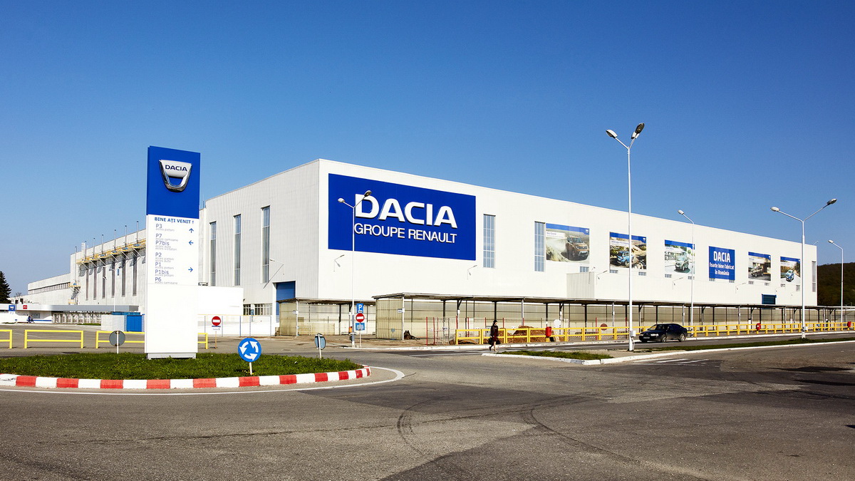 dacia-mioveni-uzina.jpg