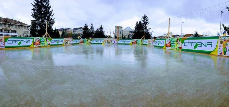 Patinoarul Din Mioveni Program De Funcţionare In Perioada