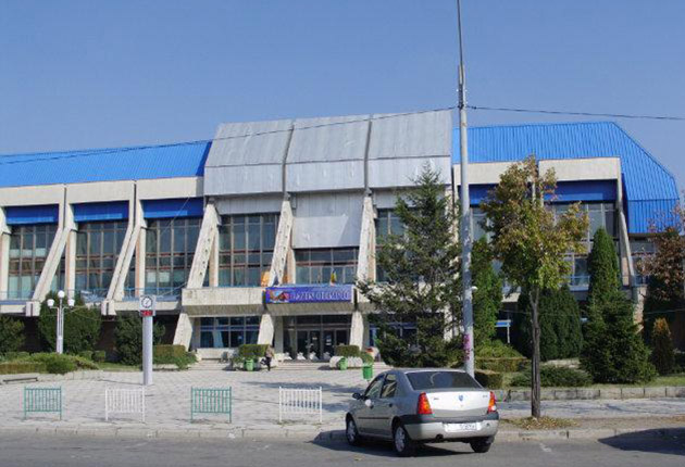 bazin-olimpic-pitesti.jpg