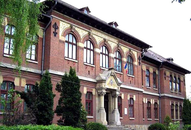 colegiul-bratianu_pitesti.jpg