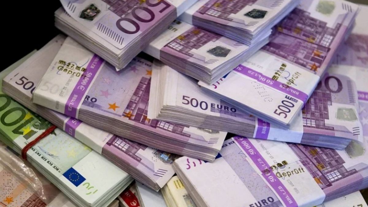 euro-bani1.jpg