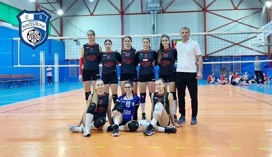 volei-mioveni1.jpg